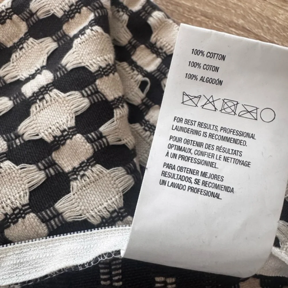 Crate & Barrel‎ Tahona Obsidian Textured Tassels Pillow Cover Sham 23